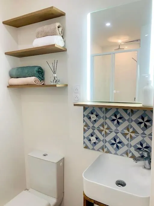 House - 2 Bedrooms - Champs-elysees Paris